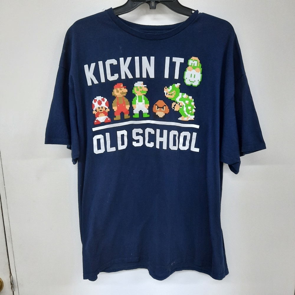 Nintendo kickin it old school tshirt size 2XL